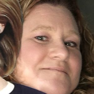 Meet your Posher, Elaine